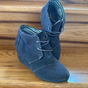 Toms Wedges